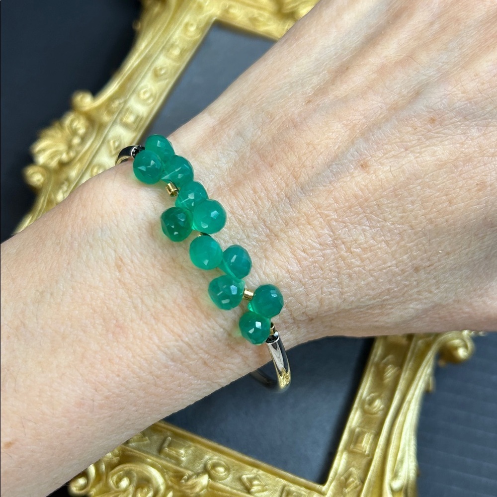 Elegant 925 Silver and Green Crystal Beaded Bracelet - Picture 5 of 6